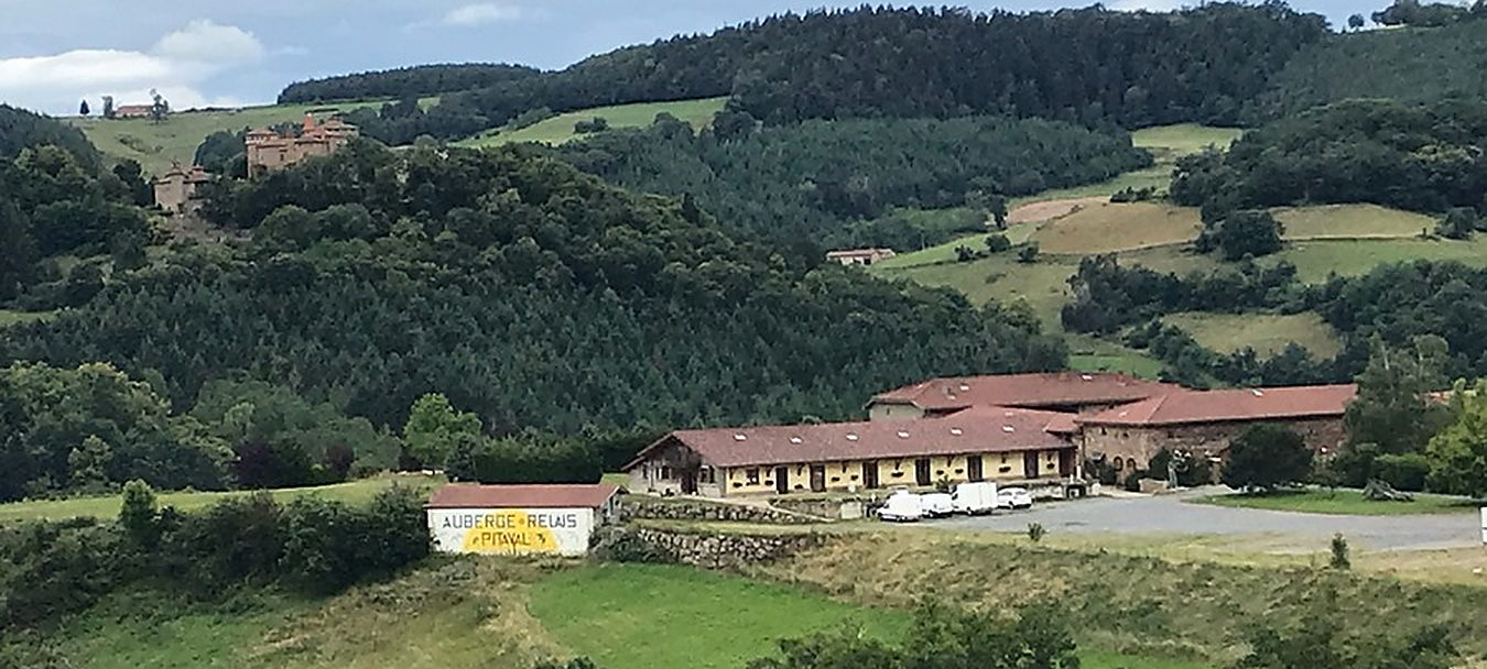 L’accès à l’Auberge Relais du Pitaval